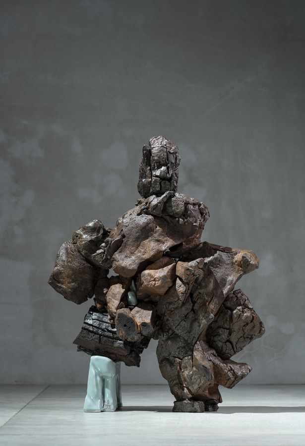 林振龍，石理裂變系列，48 × 15 × 61 cm，2026