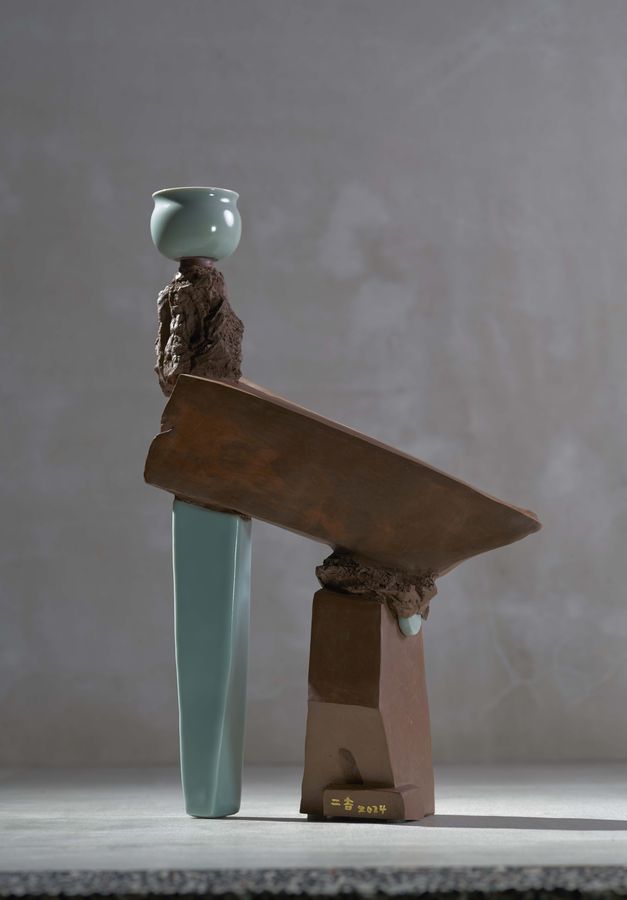 林振龍，紫砂造型系列，30 × 14 × 48 cm，2024